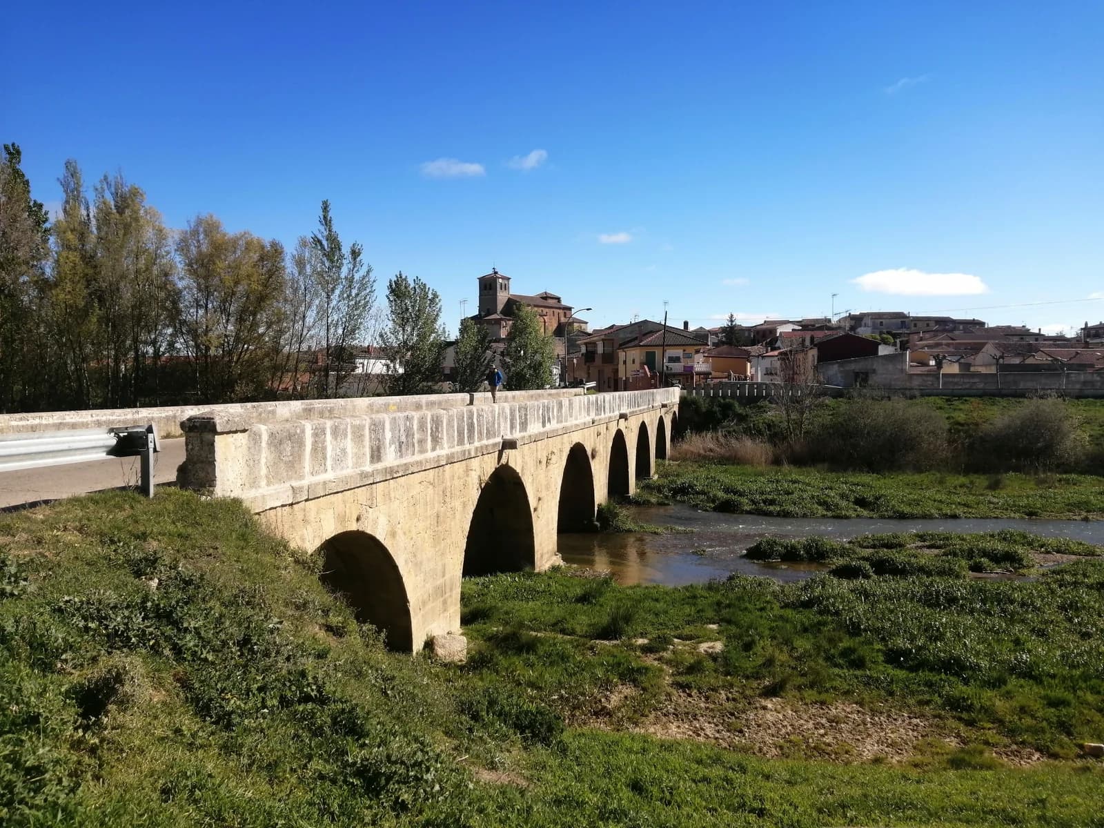 弗羅米斯塔橋樑與城鎮