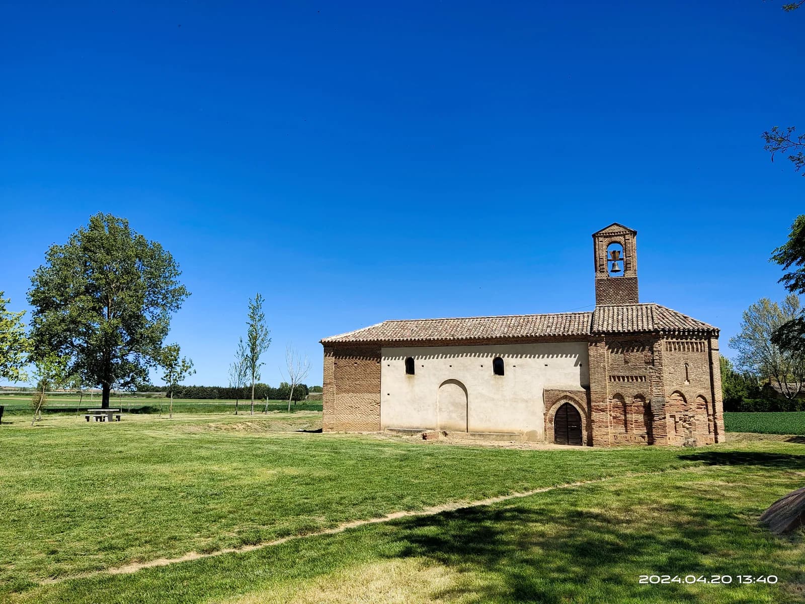 薩阿貢橋聖母小堂 - Ermita de la Virgen del Puente